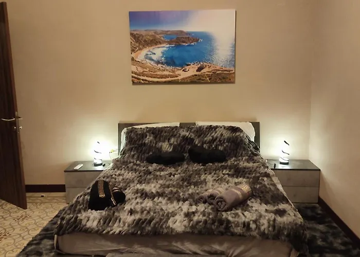 Imperial Buildings *