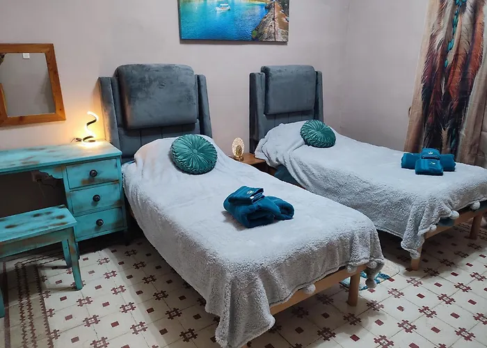 Imperial Buildings *